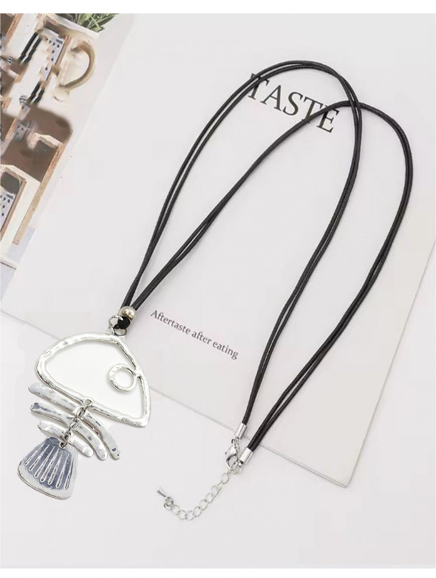 NECKLACE - FISH