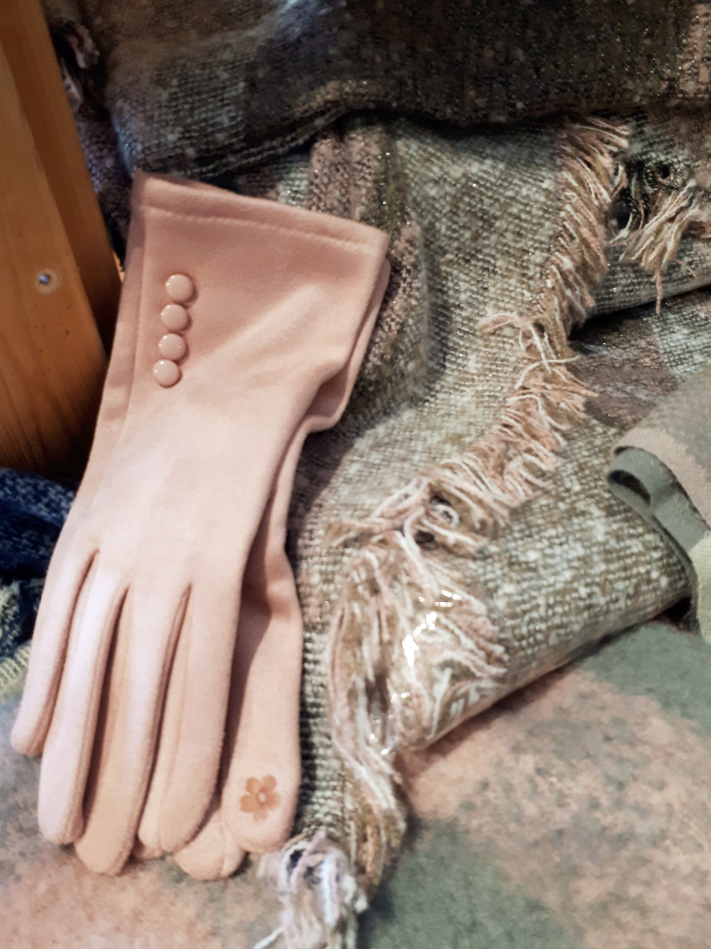 Scarf Fireside - Abstract Pink - Cedar-Creek-Muskoka