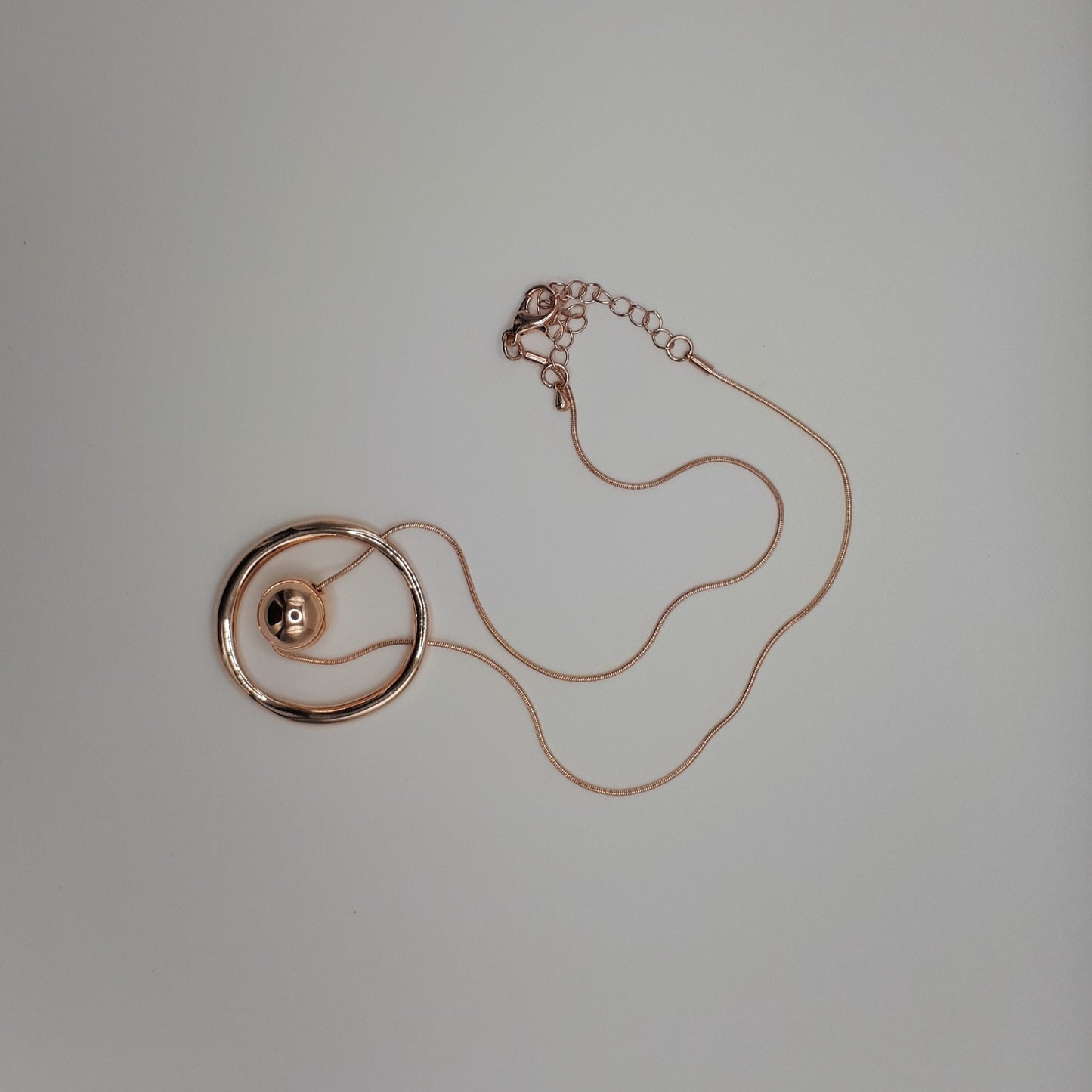 CIRCLE PENDANT