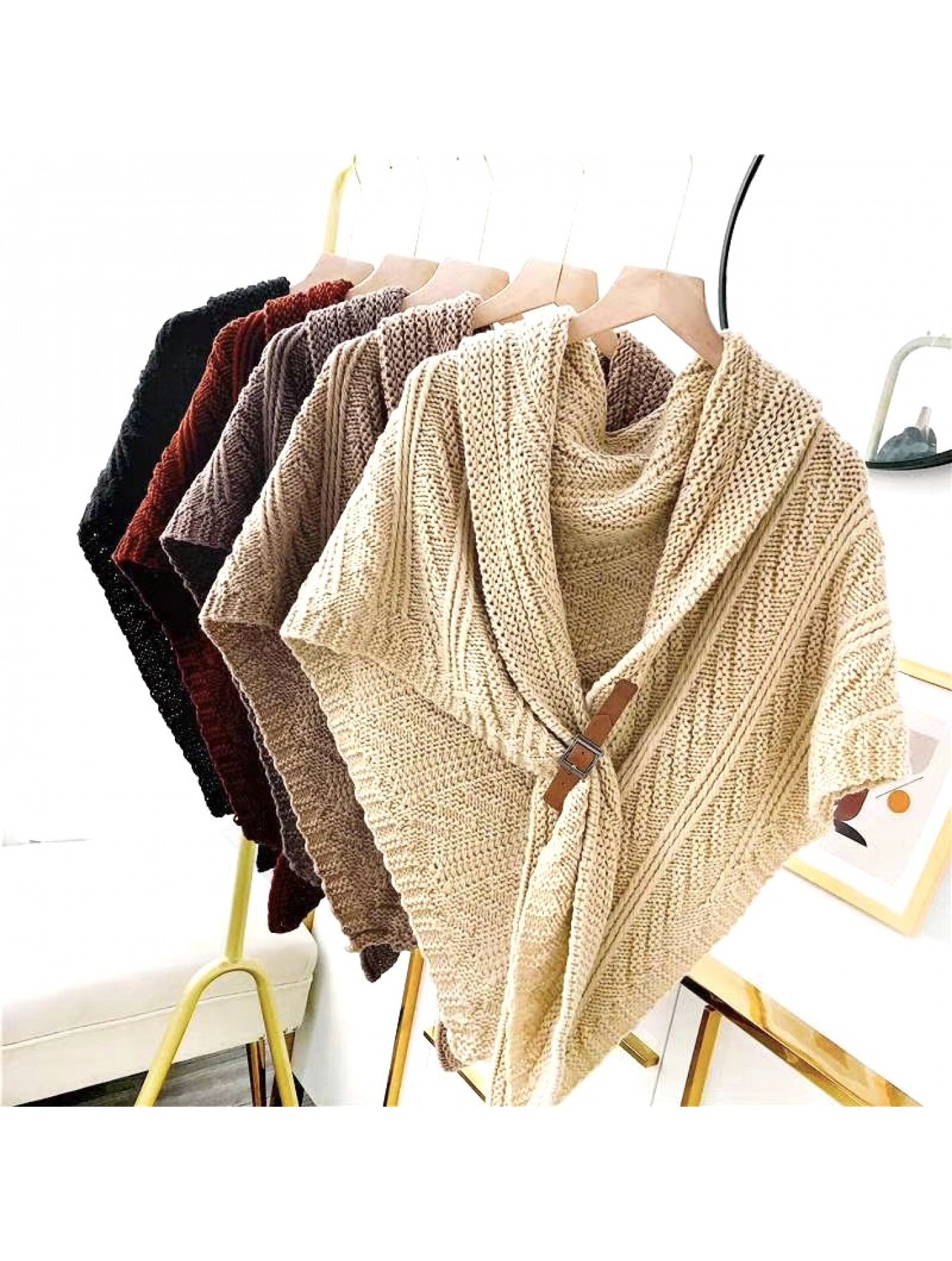 Knitted Cape with Buckle -Black - Cedar-Creek-Muskoka