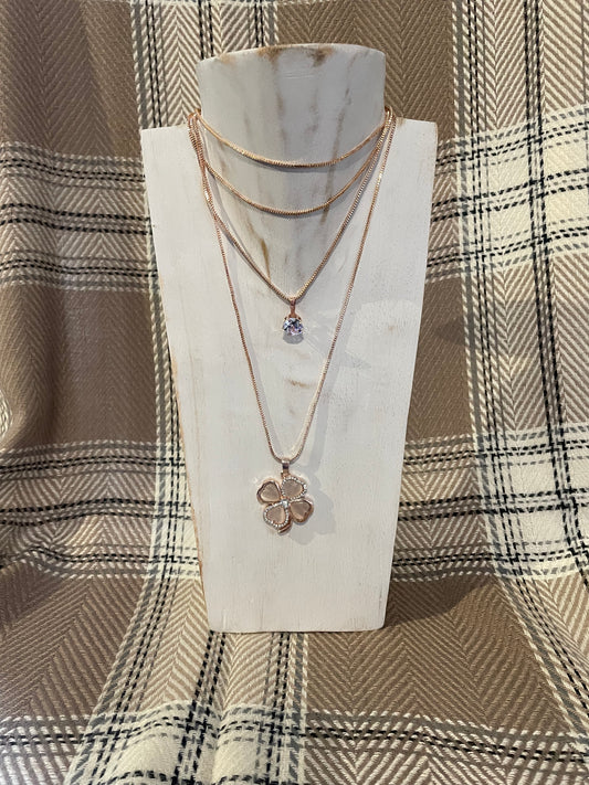 Necklace - Clover - Rose - Cedar-Creek-Muskoka